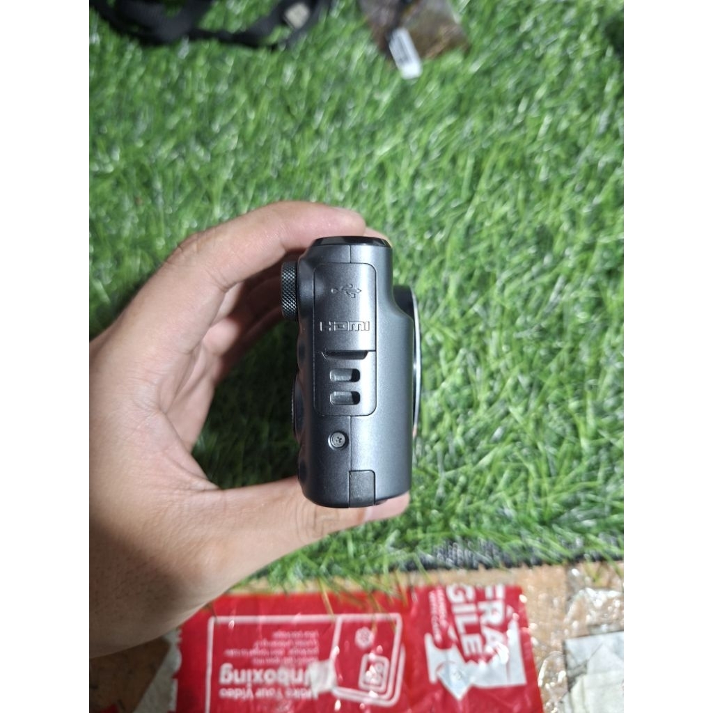 CANON POWERSHOT SX720 HS