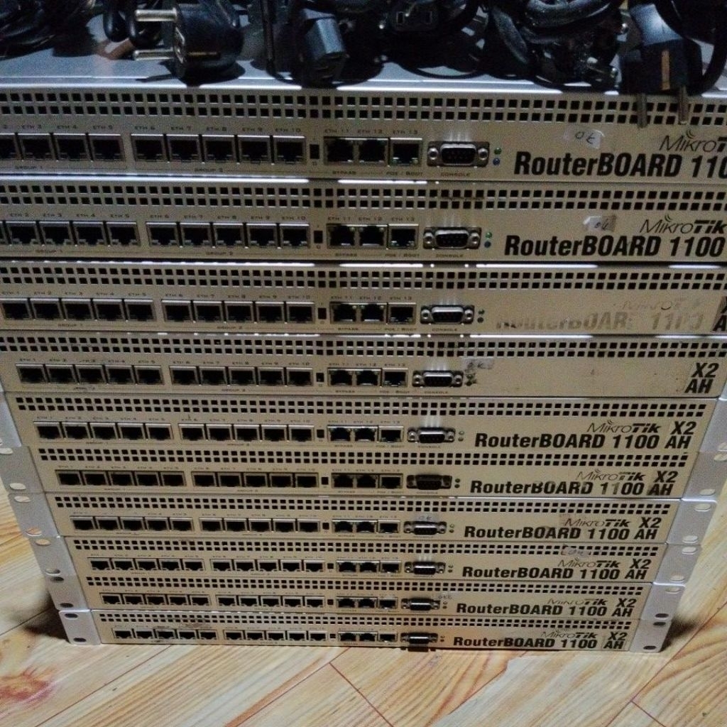 Mikrotik RB1100ahx2