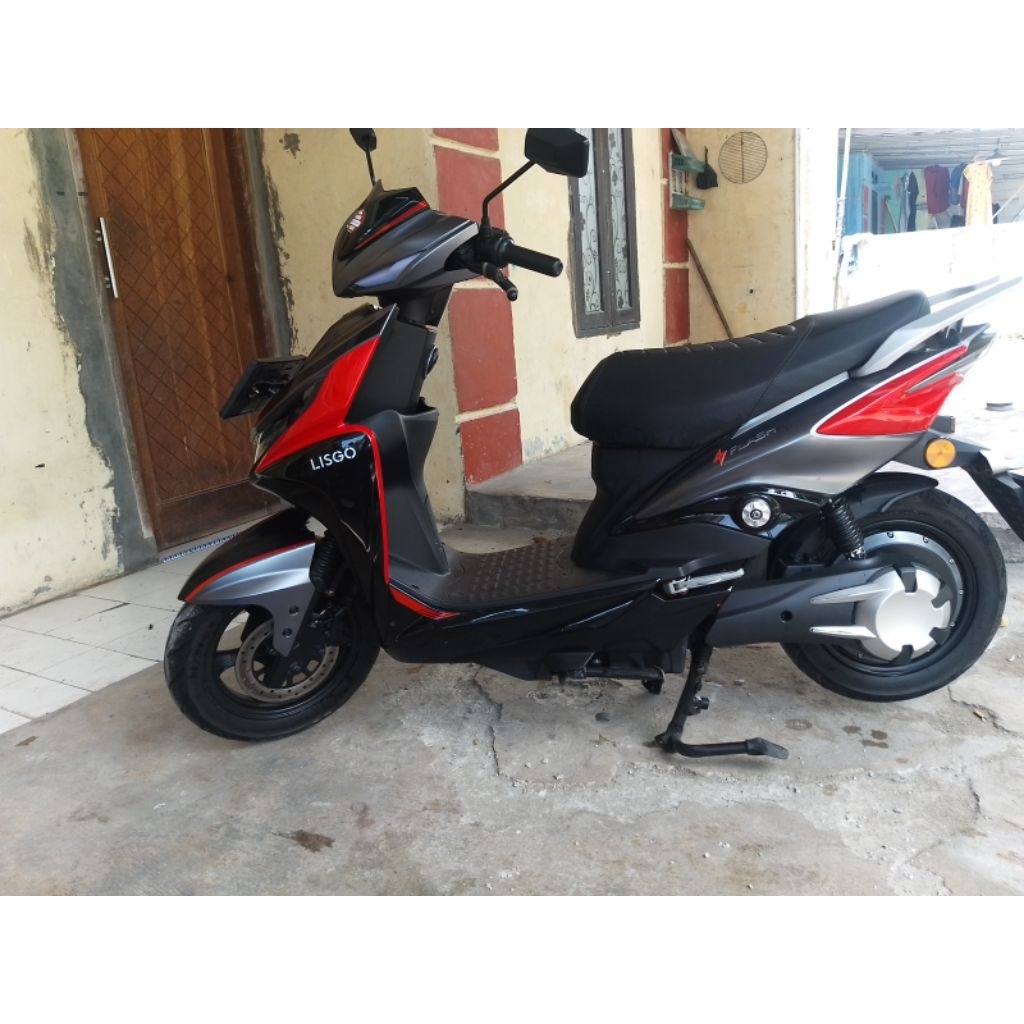 motor listrik lisgo flash 72v 32 ah baterai full baru garansi 1 tahun
