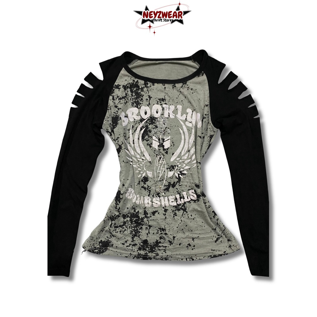 OUTFIT AESTHETIC Y2K FAIRYCORE GRUNGE GOTH PUNK STREETWEAR VINTAGE THRIFT PRELOVED