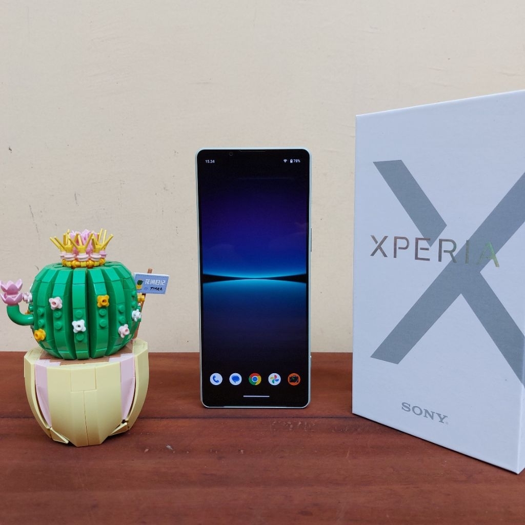 Sony Xperia 1 Mark IV 12  / 256 GB [Second] - Dual SIM ON All Operator Permanen (Resmi Beacukai)