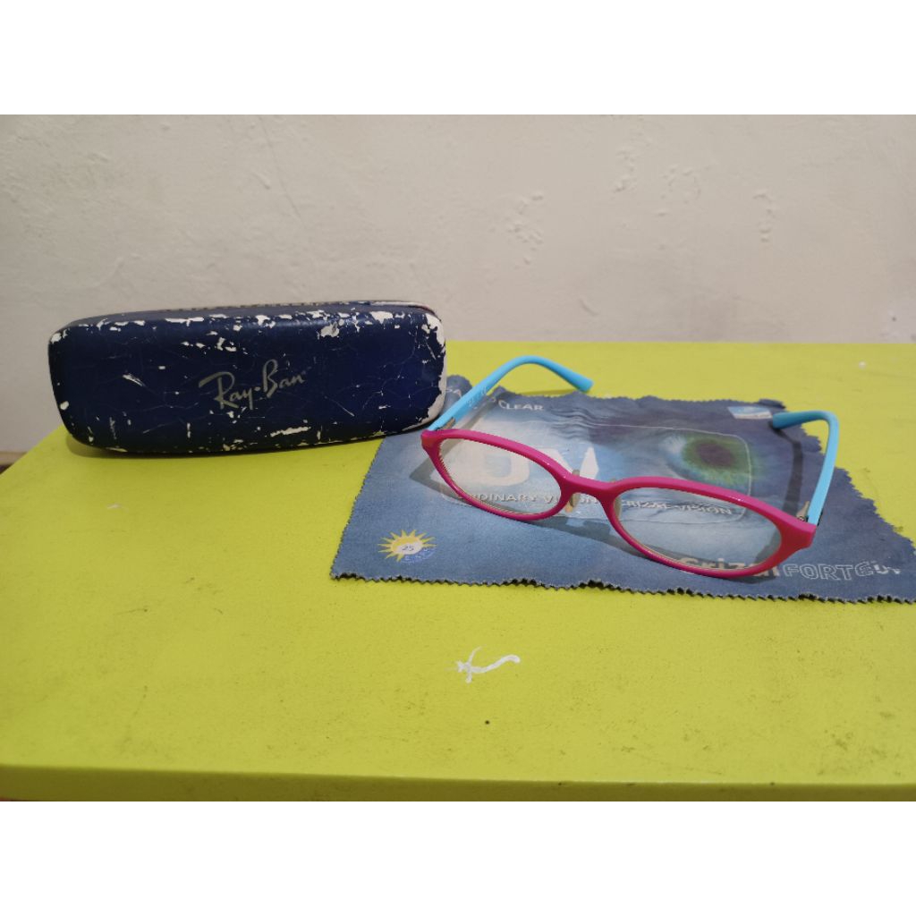 Jual Kacamata Second Rayban untuk anak umur 7-13th Beli di Optik SEIS