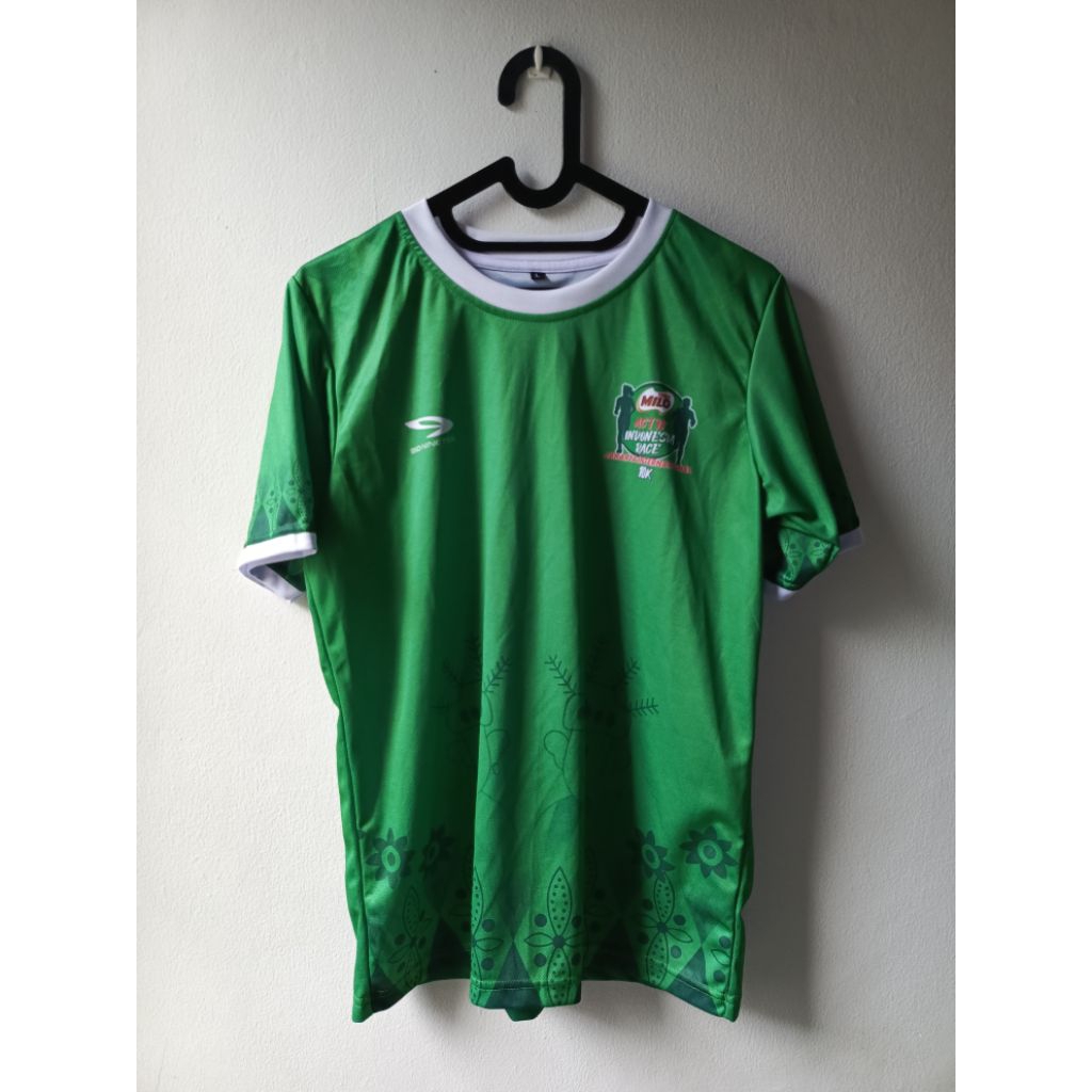 Running jersey Milo Active Indonesia Race Jakarta International 10K 2025 (Pre-loved) bonus tas