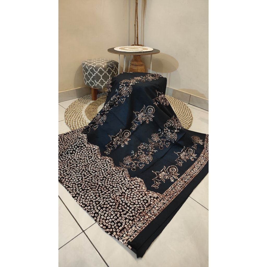 BATIK KHAS BANYUWANGI KOPI PECAH GAJAH OLING NAVY