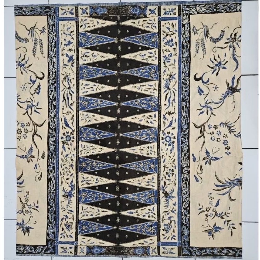 Batik tulis Lawasan kain batik lawas