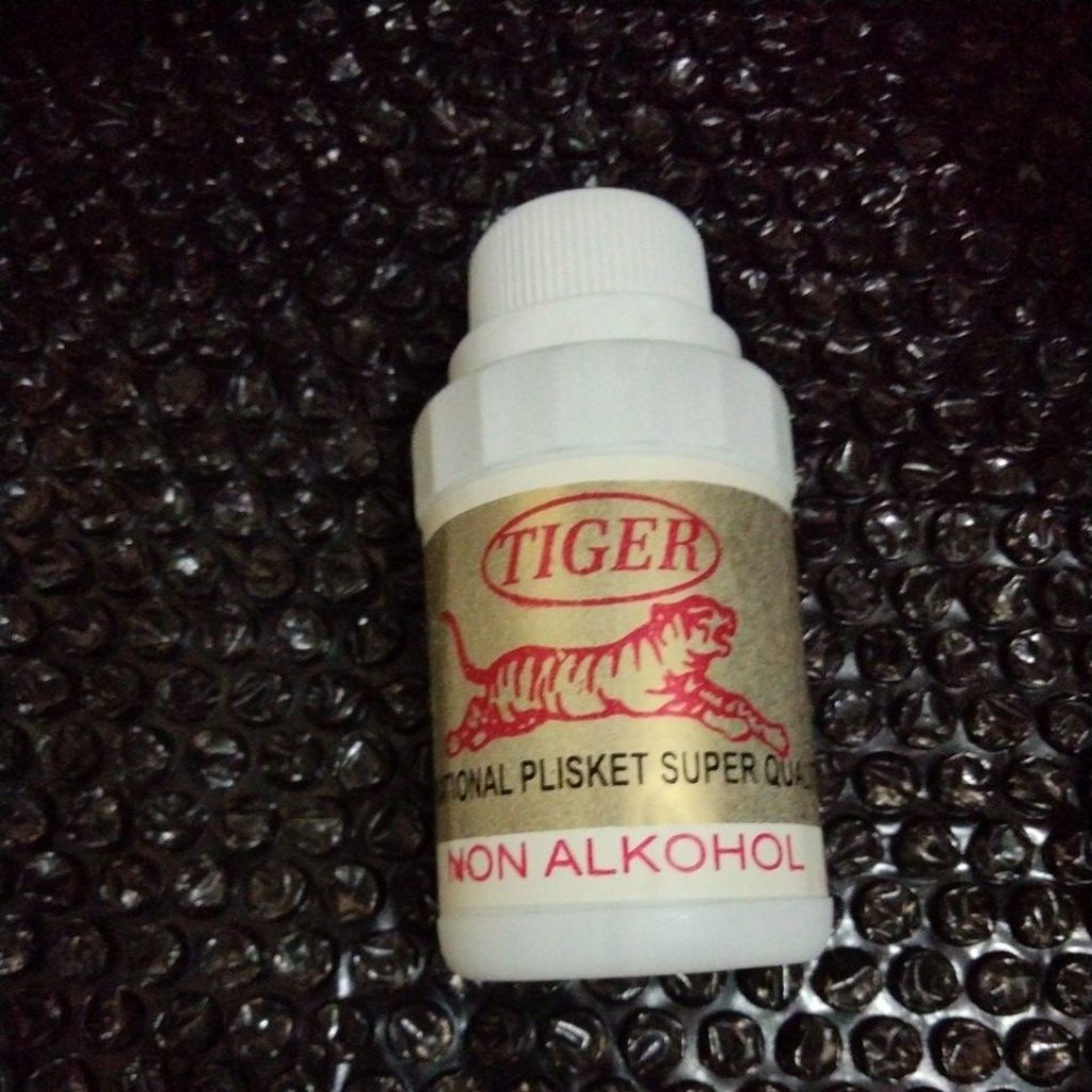 Obat plisket kain/ obat plitsir rok sekolah/ obat plisket seragam