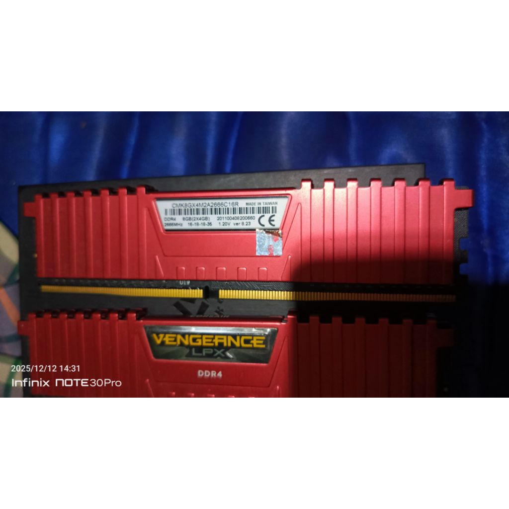 RAM LPX Vengeance 8gb DDR4 (2x4gb) 2666MHz