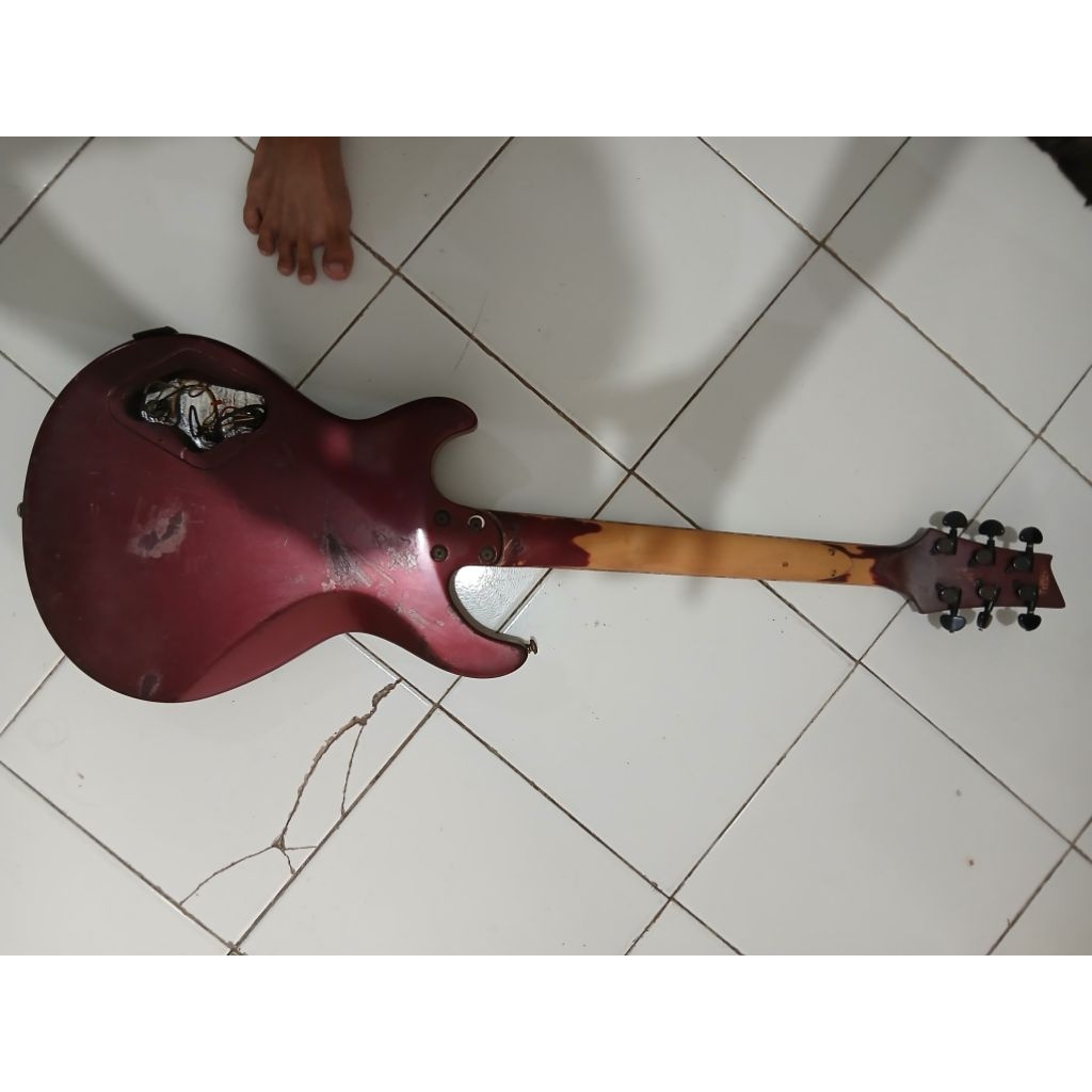 gitar elektrik cort m200