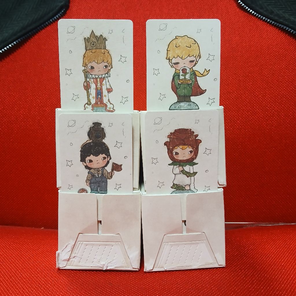 Pop mart Hirono Le Petite Prince Rose The King Switchman