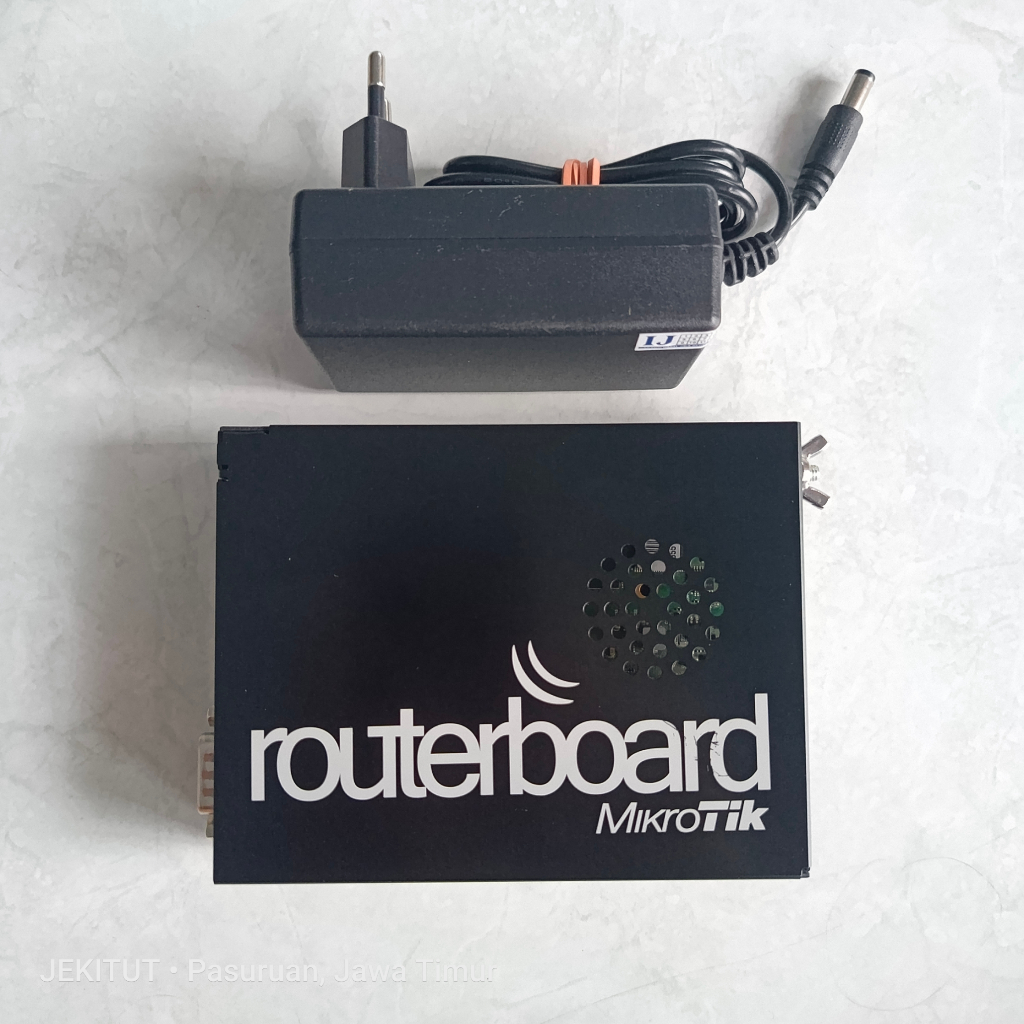 MikroTik RB450Gx4 • MikroTik Gx4