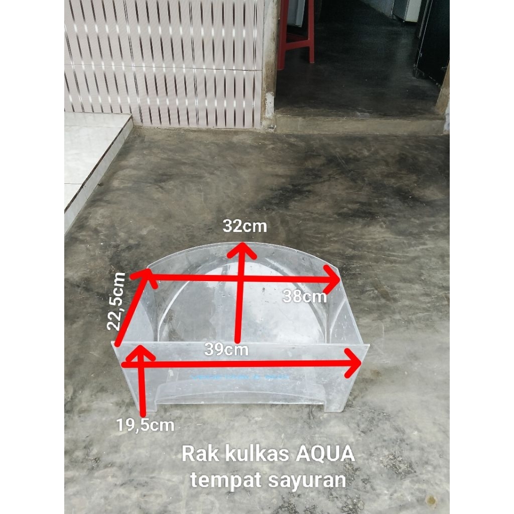 Rak kulkas tempat sayuran merek AQUA
