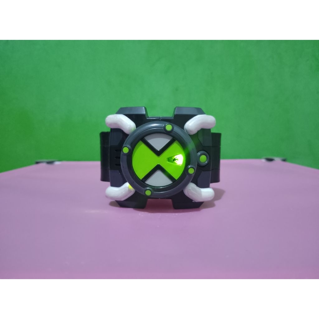 Jam Tangan BEN 10 OMNITRIX FX CN Bandai 2006 Murah Retro Vintage Rare Koleksi Mainan Anak Anak Nosta