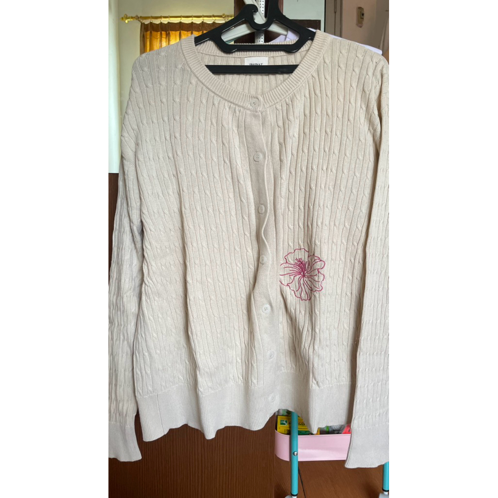 bwbyaz carissa cable knit cardigan