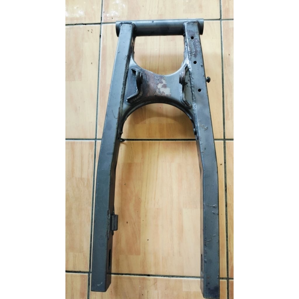 swing arm Kawasaki KLX ori second