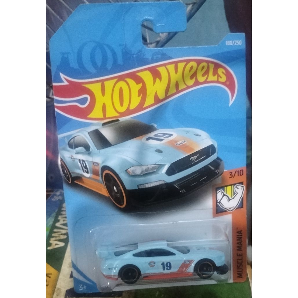 HOT WHEELS FORD MUSTANG GT GULF (MUSCLE MANIA)
