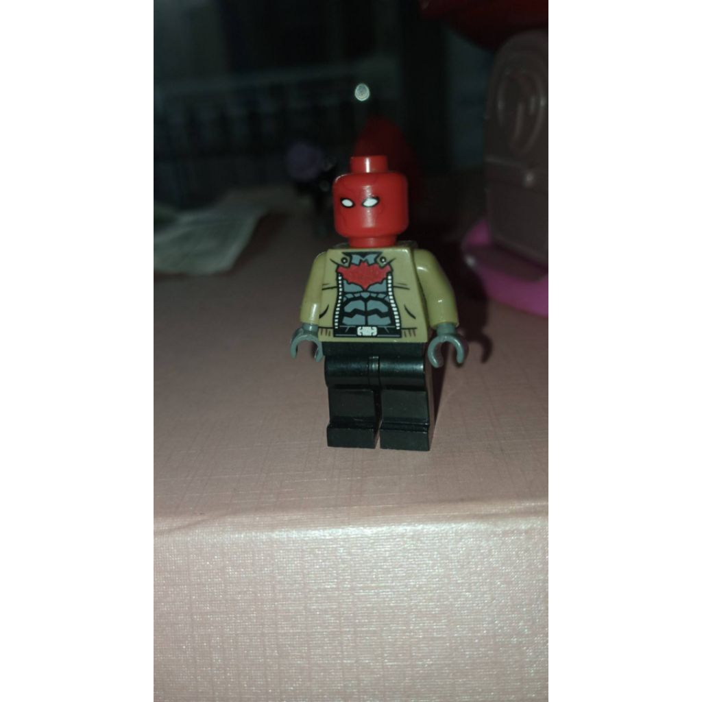 figure red hood dc