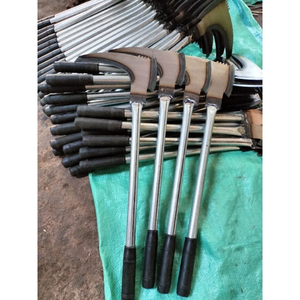 Alat Sabit Kapak Ganda | Sabit Ranting Pohon | Sabit Rumput Alat Pembersih Serbaguna 2in1