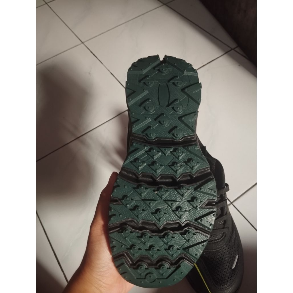 910Nineteen YUZA EVO