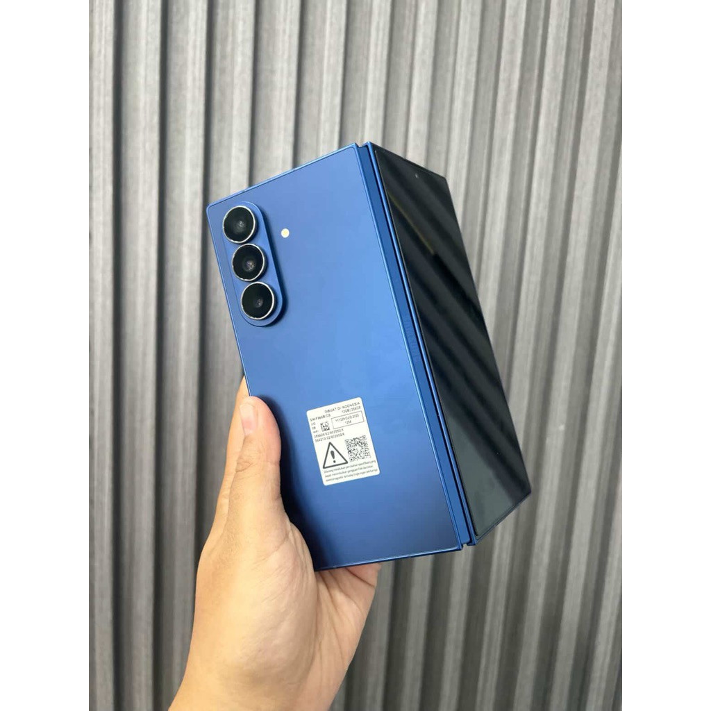 SECOND GALAXY Z FOLD 7 12/256