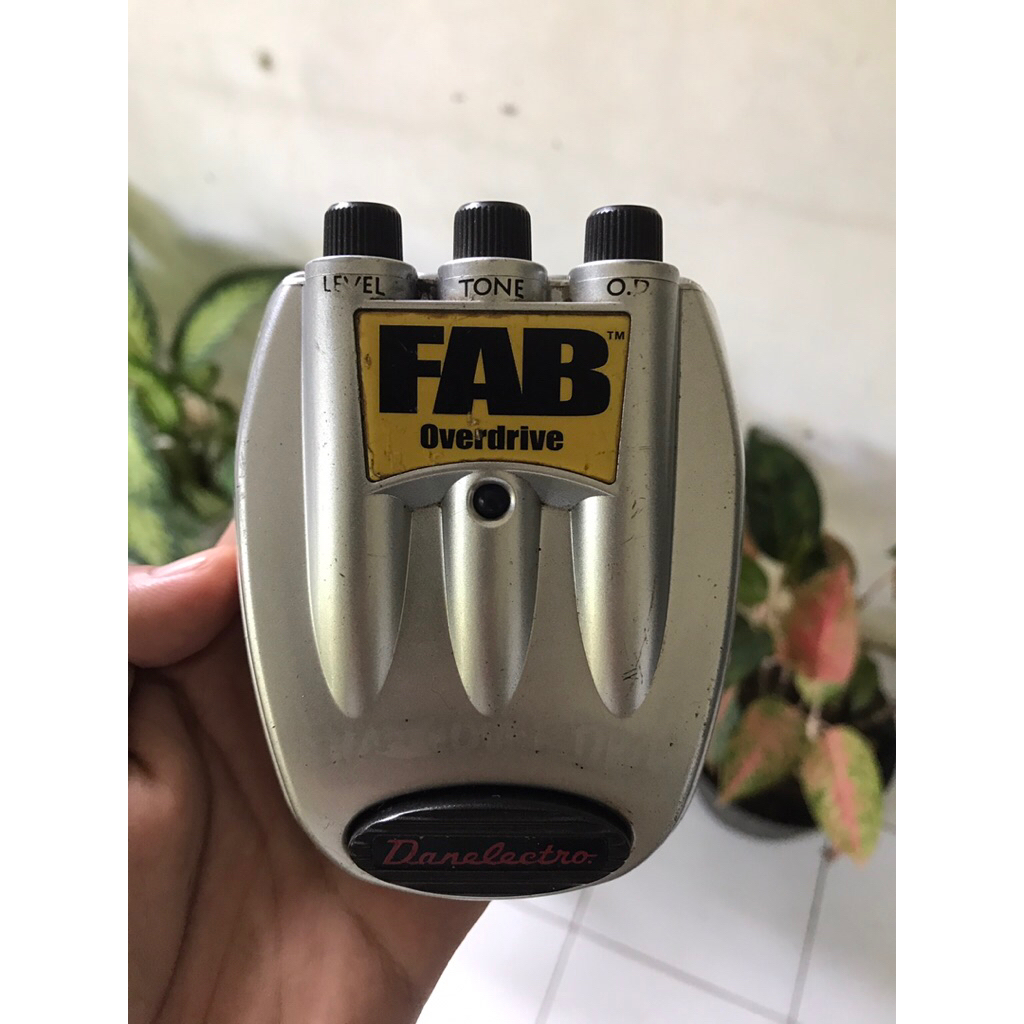 Pedal Efek Gitar Danelectro FAB Overdrive Second Bekas