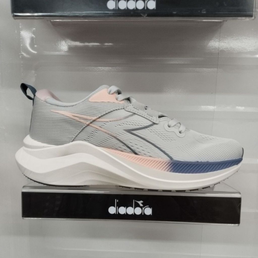 DIADORA RECOLE XR260101G  RUNNING WOMEN SHOES_GREY