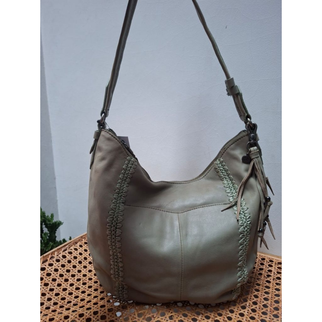 The Sak tas Hobo Shoulder bag kulit asli warna Sage
