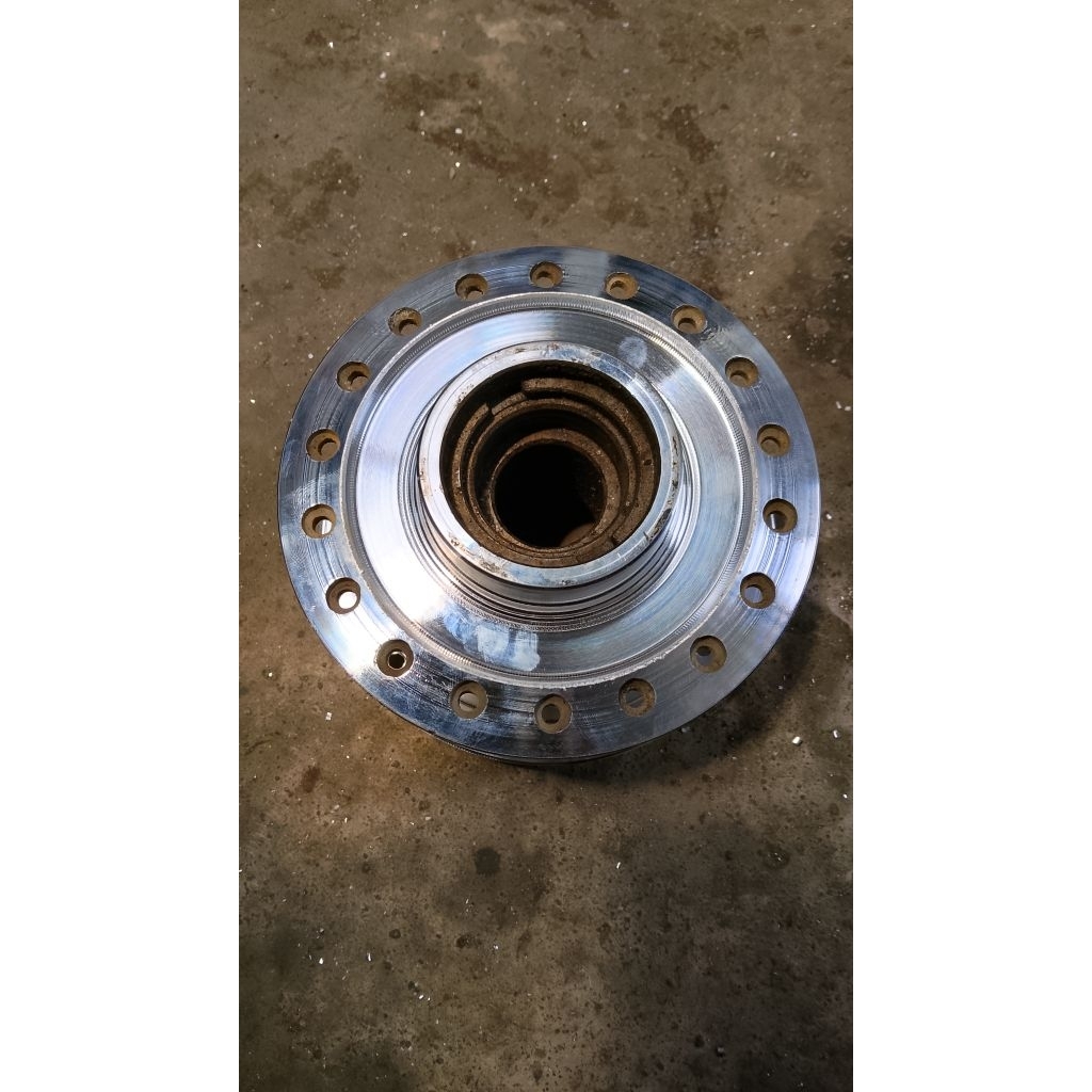 tromol depan honda tiger revo lubang baut 6 bubut gilap