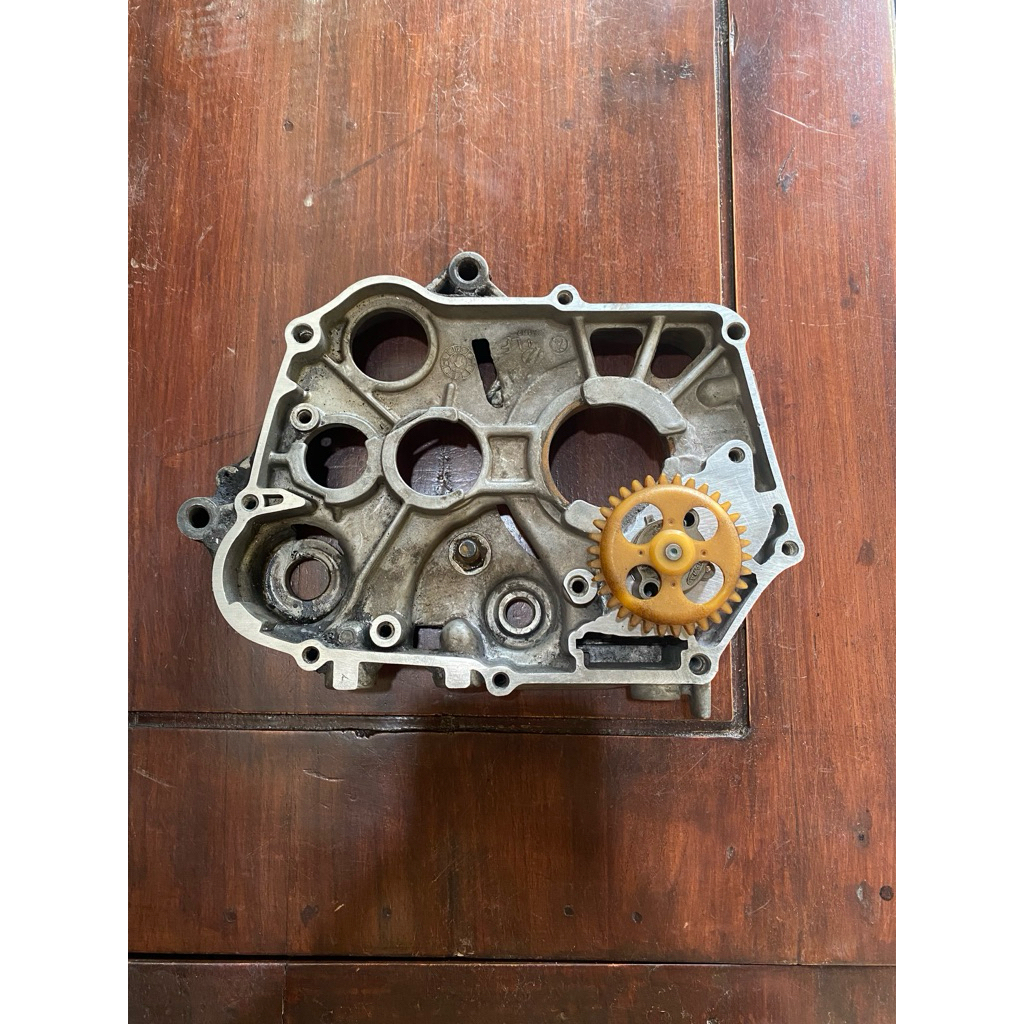 kalter krengkes kanan honda astrea grand c series c100 c70 modif pompa oli kanan mio