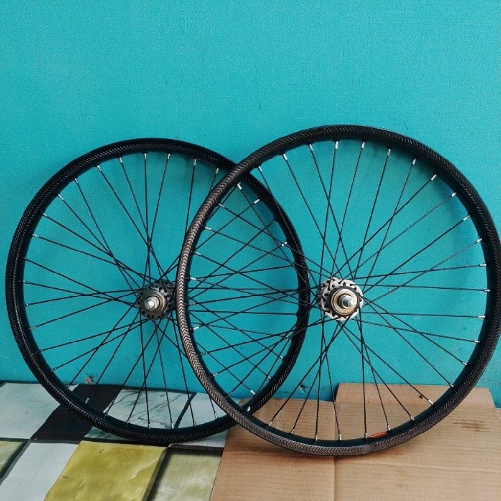 Lingkar / velg sepeda BMX 20 Lingkar 20 inchi hitam spoke hitam
