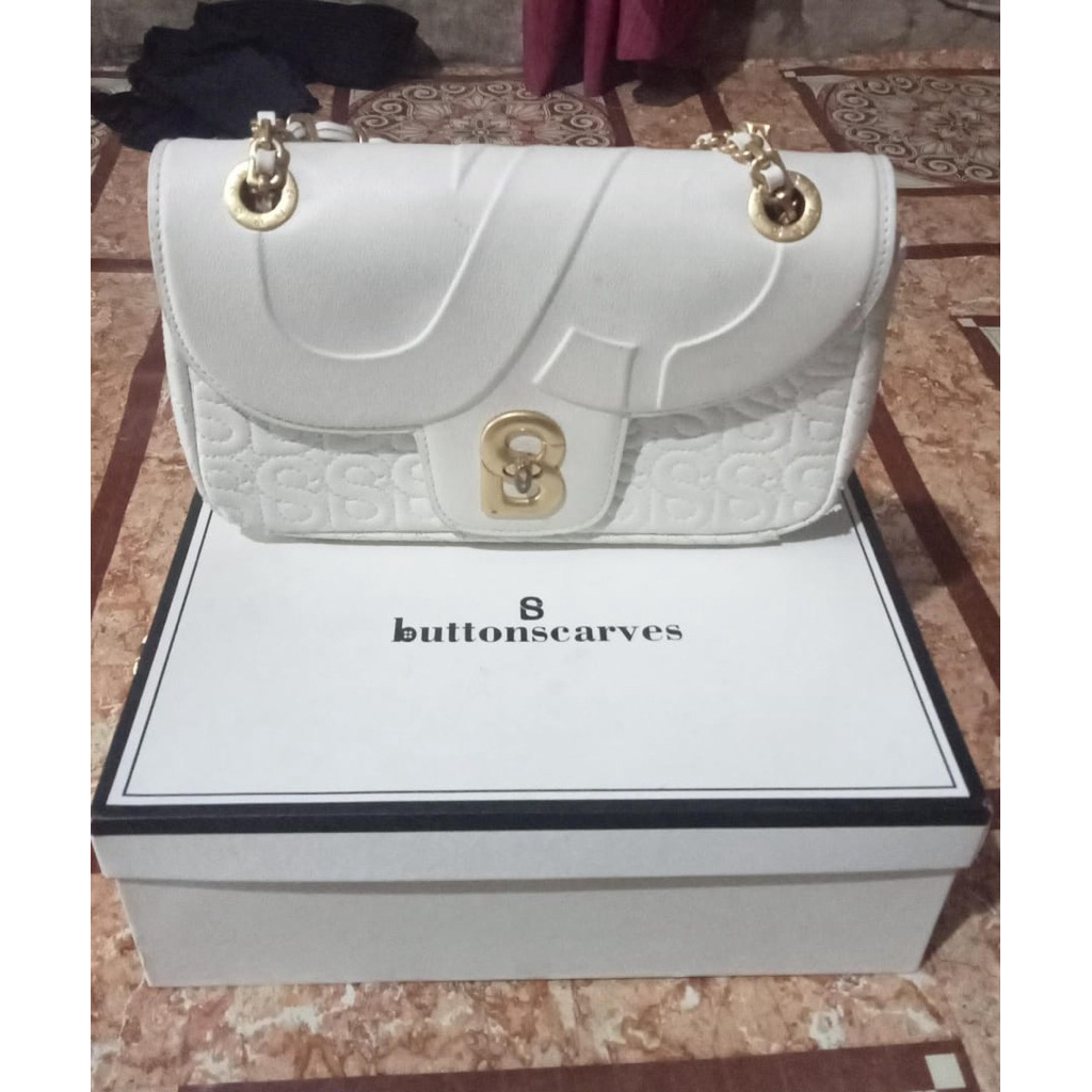 preloved aluna bag Buttonscarves