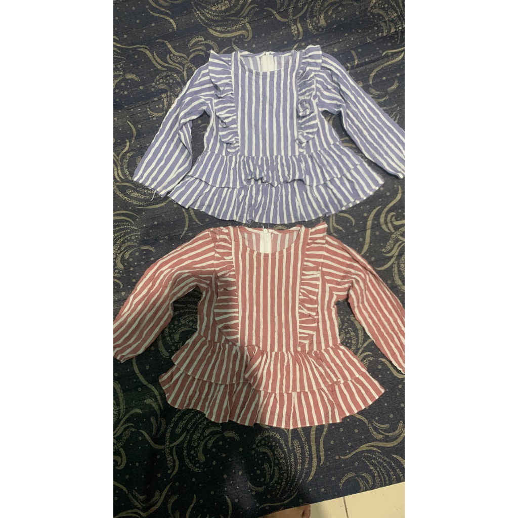 Baju atasan anak kembar