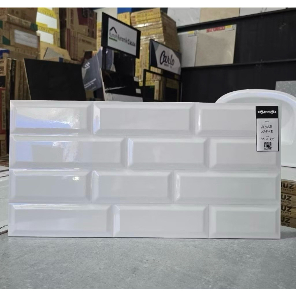 Keramik Dinding 30x60 Kobe White | Platinum