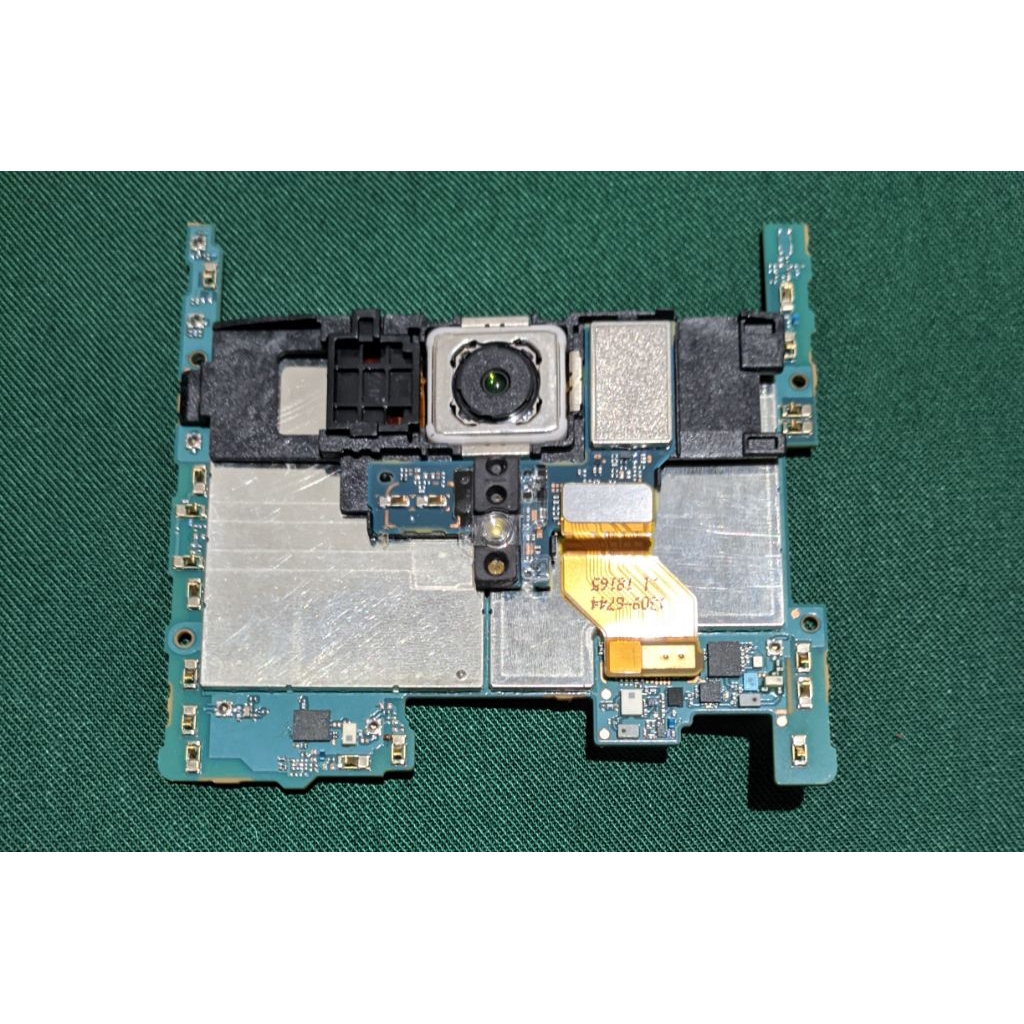 Mesin Sony Xperia Xz2 AU hidup minus blank biru