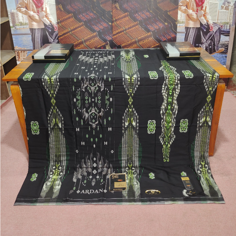 ARDAN SGJ SARUNG DEWASA GOLD HITAM CLEAR HIJAU MEWAH