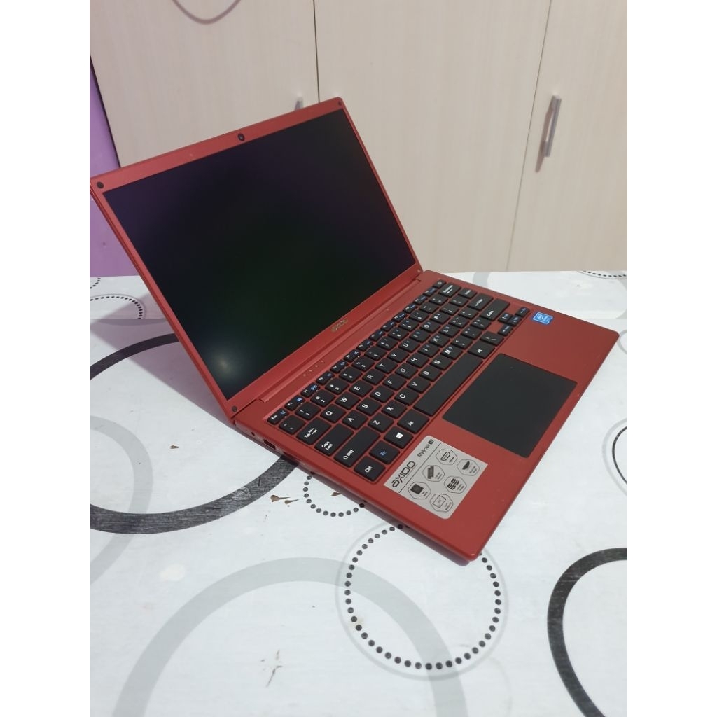 Axioo mybook 14f celeeon n4020 ram 8gb ssd 256