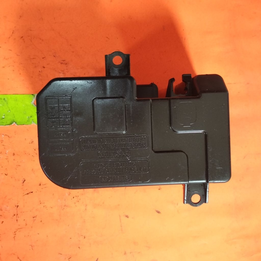 tutup aki bawah Honda beat fi. seconds bekas original