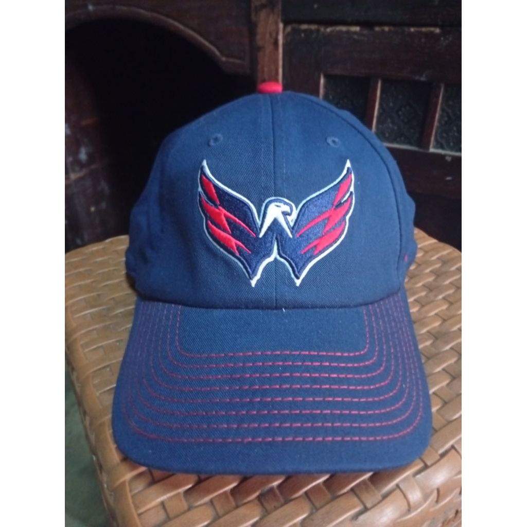 topi hoki nhl capitals