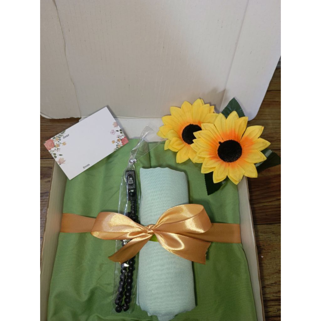 Hampers Mukena kerudung segiempat free kartu ucapan dan tasbih / Gift Box Hampers mukena 2in1 kado m