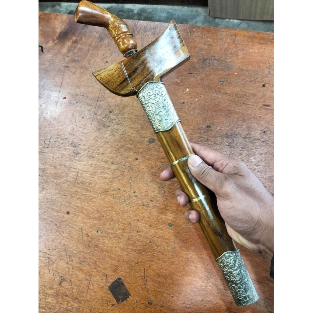 koleksi keris khas bima/keris patrem bima NTB