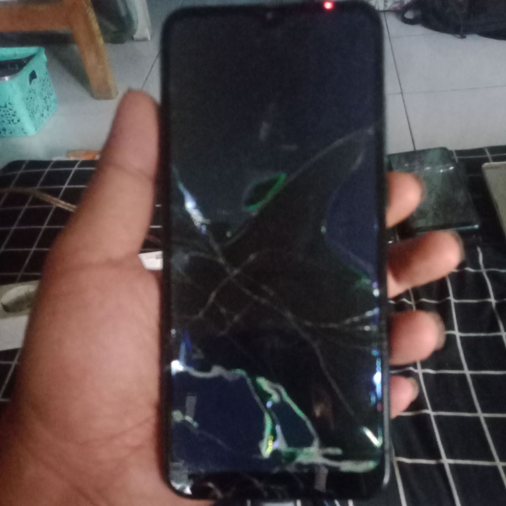 mesin dan backdoor Wiko view4 lite normal garansi