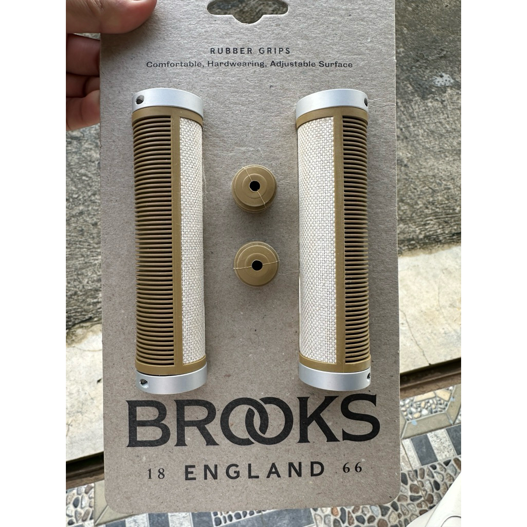 hangrip brooks