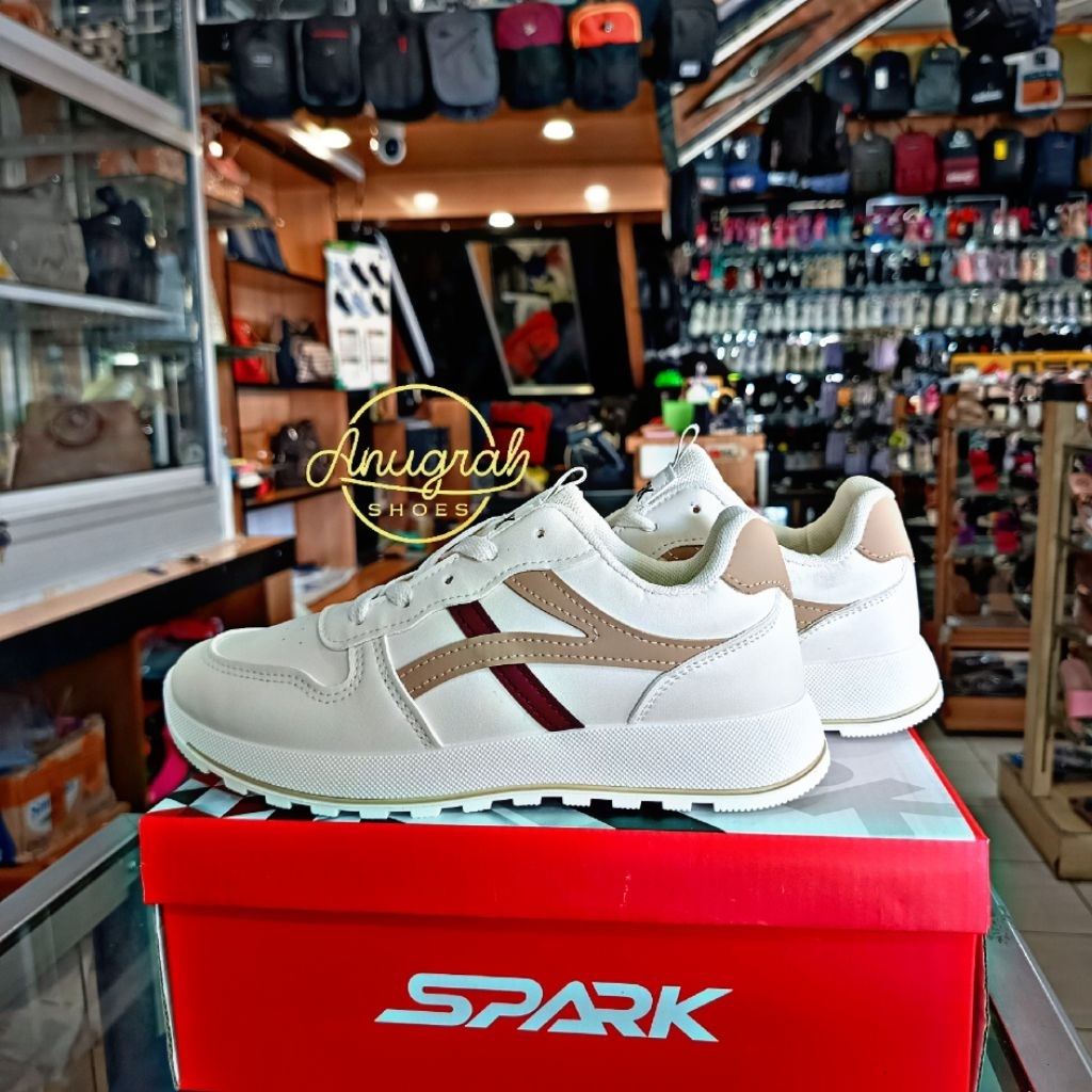 Sepatu Sneakers Wanita Terbaru - Spark Beigi/Khaki || SPARK BNIB