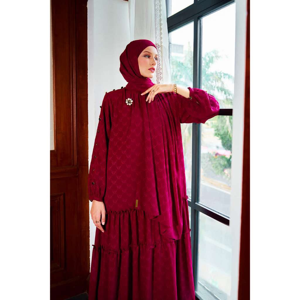 VZ Signature Embossed Dress / VZ Signature Embossed Dress ViviZubedi ViviZubedi / VZ SIGNATURE