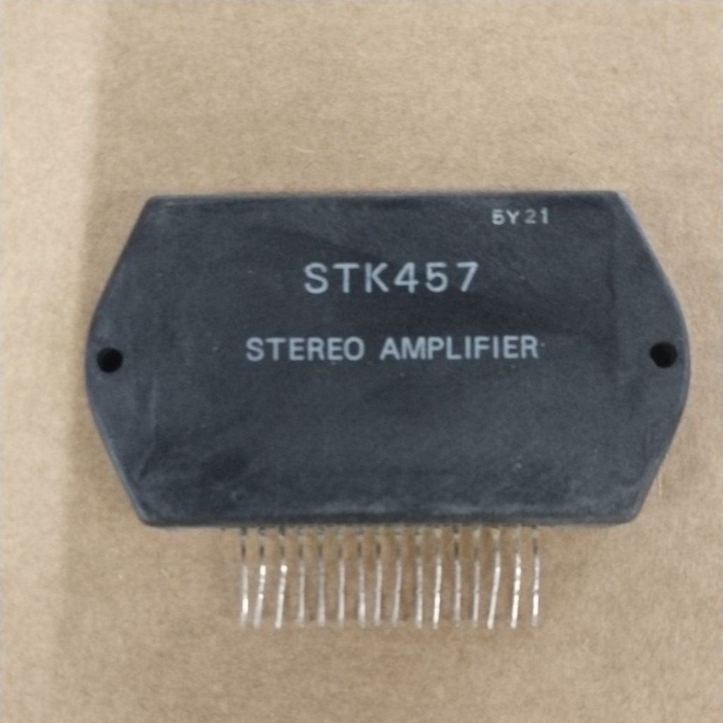 STK 457 IC POWER STEREO