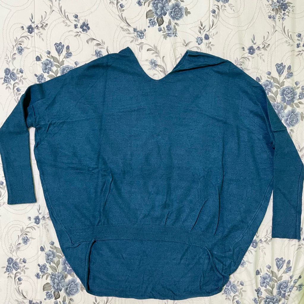 American Holic Sweater