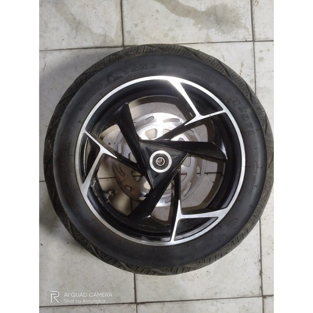 velg depan yadea T9