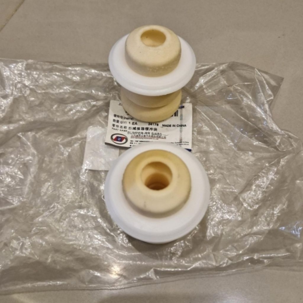 Stopper Bemper Shock Belakang Wuling Almaz