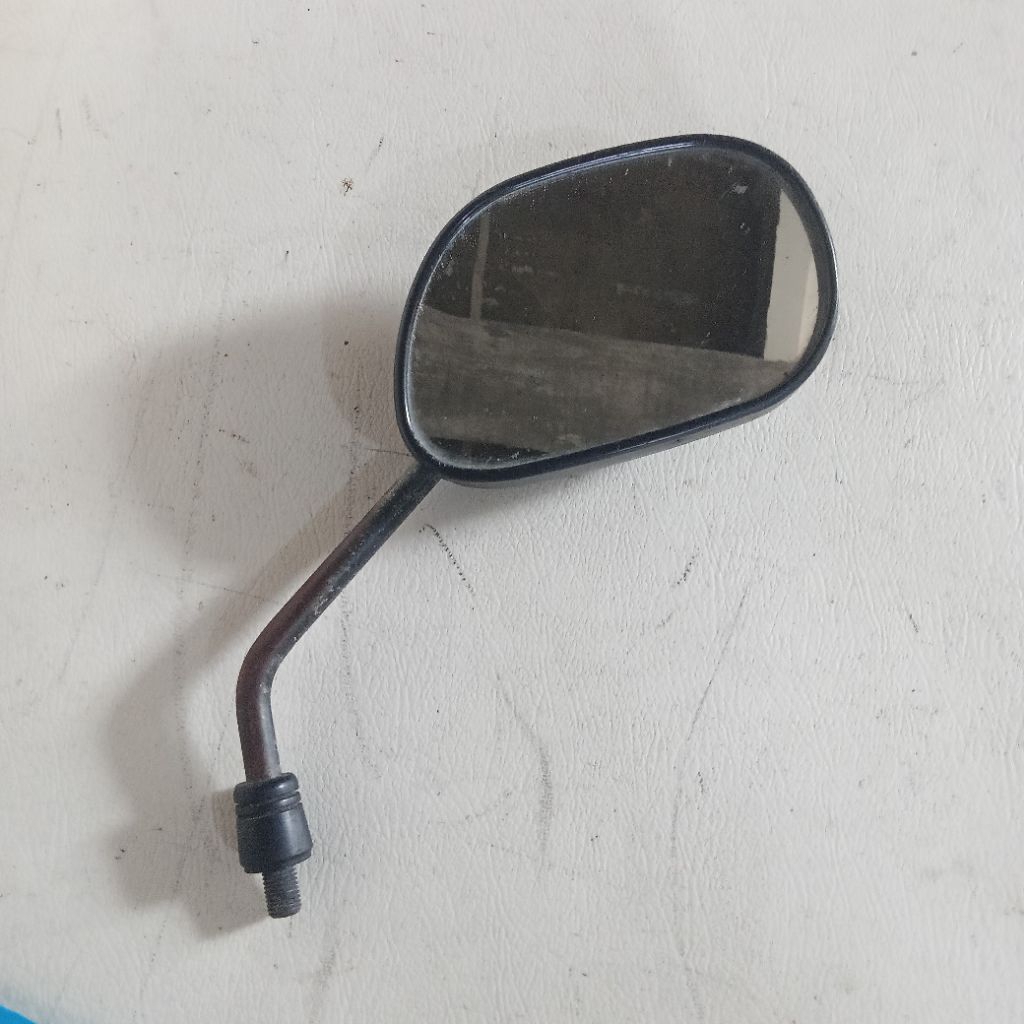 KACA SPION YAMAHA MIO SOUL ORI / SPION YAMAHA BEKAS / SPION BEKAS ORIGINAL HANYA KANAN