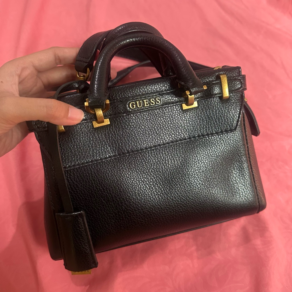 preloved pl tas guess bag sestri mini satchel black hitam original