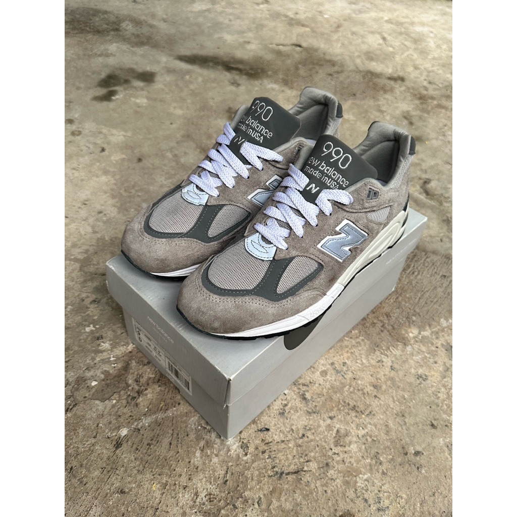 NEW BALANCE 990v2 USA GREY